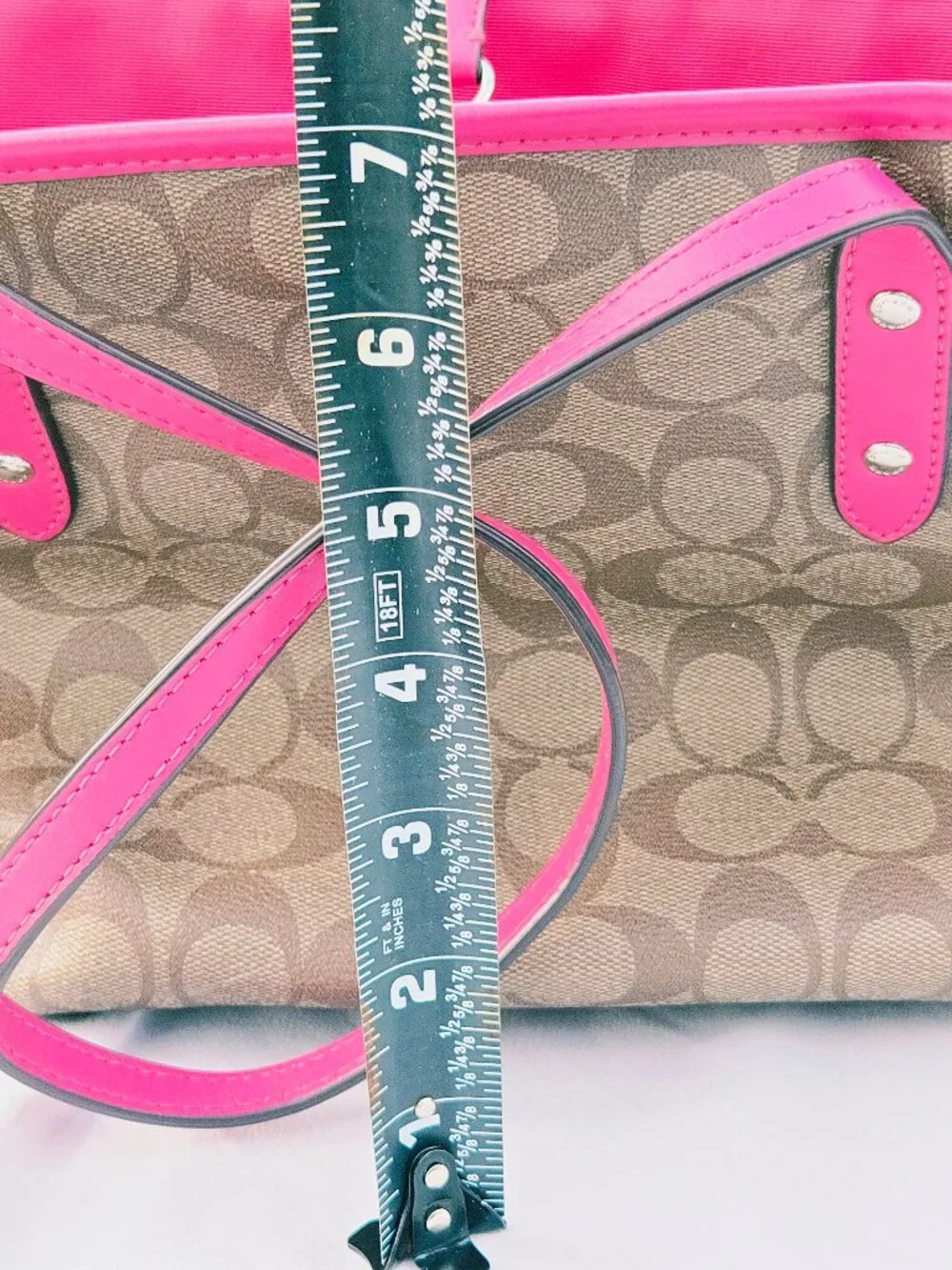 Authentic Coach Signature Drawstring Carry All Tote Pink Leather CC Print Bag